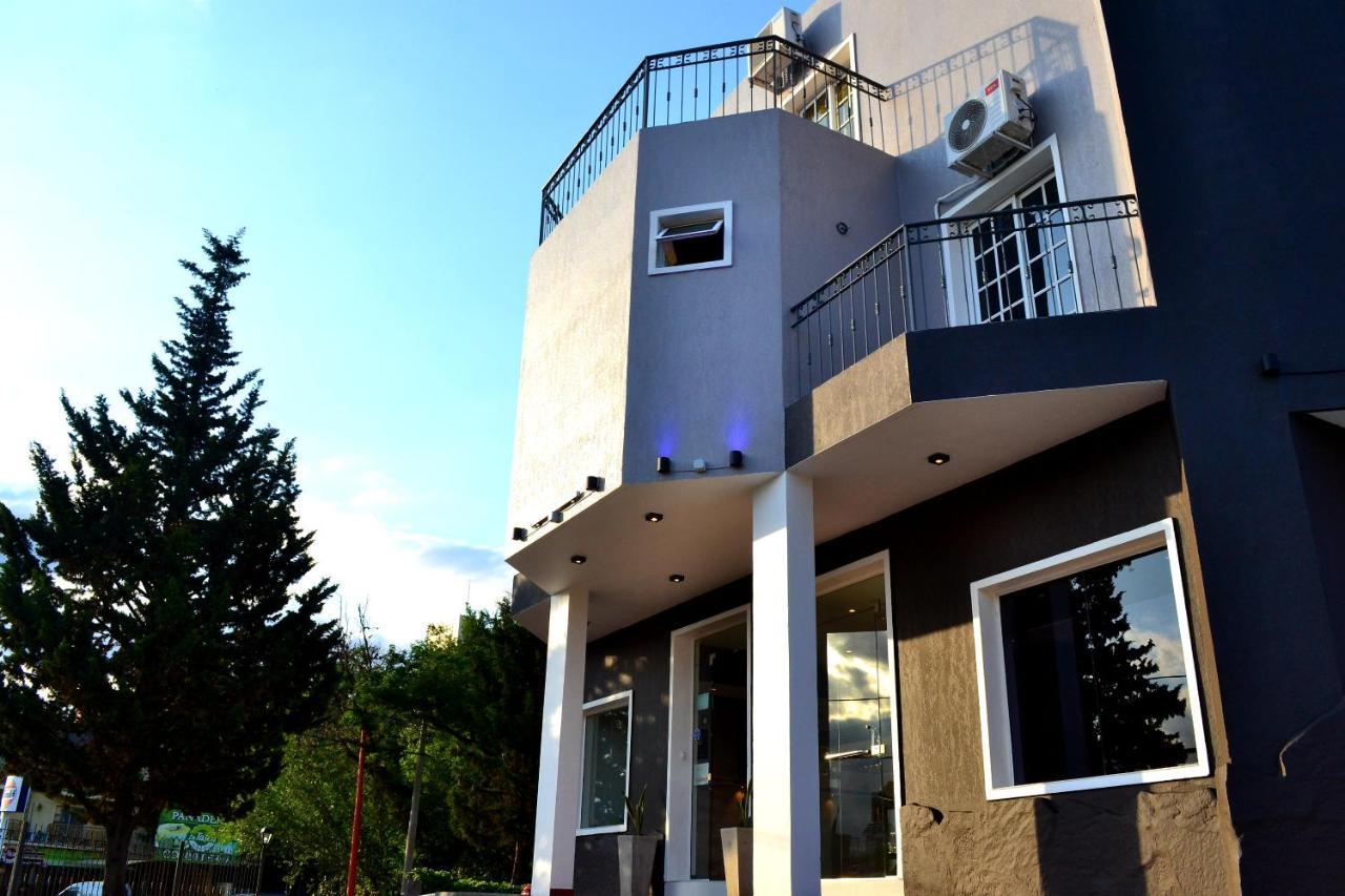 Hotel Terrazas By Cph Villa Carlos Paz Exterior foto